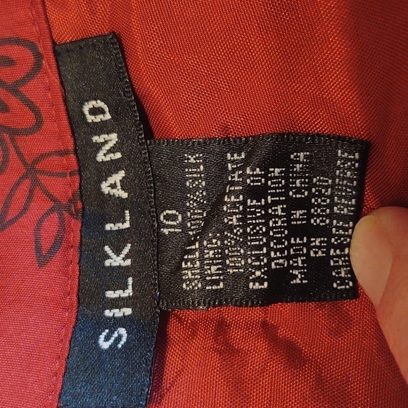 Slikland 100% Silk Women's three piece Pantsuit with beading on pants - Picture 11 of 15